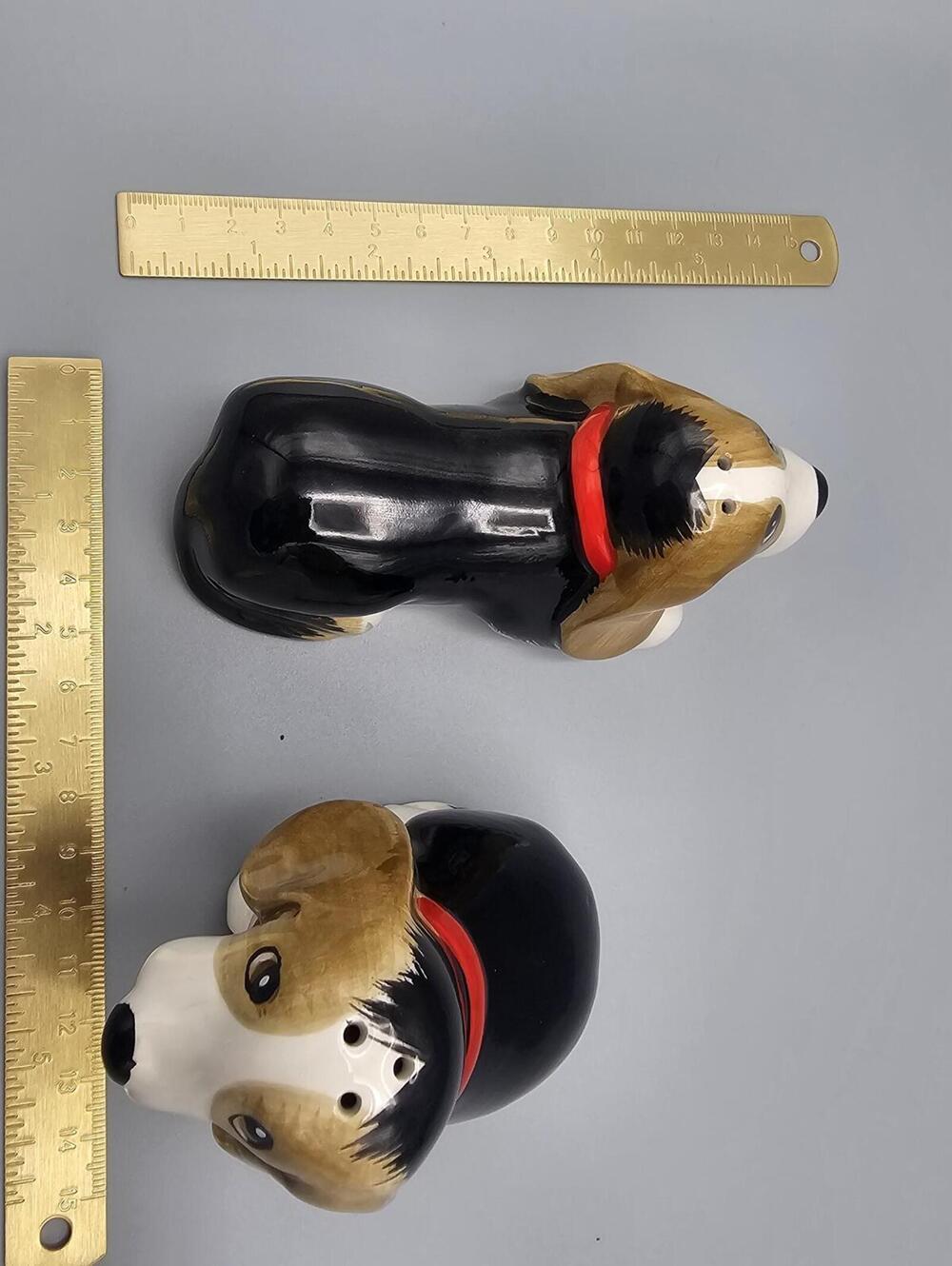 Ceramic Beagle Dog Salt and Pepper Shakers - Picture 5 of 6